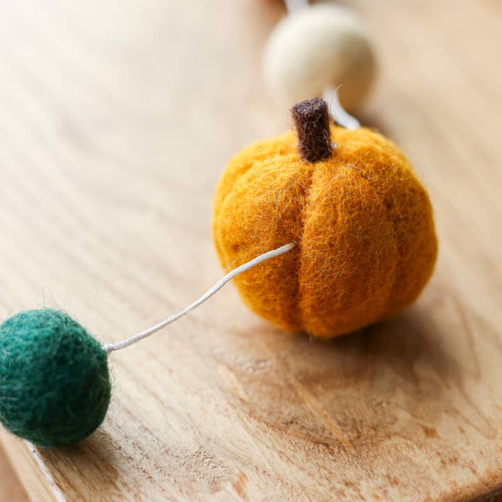 NOEL by Alma Home – wholesale Bunting/Krans – *Förbeställ* Höstdekoration | Pumpagirlang | Boho Halloween