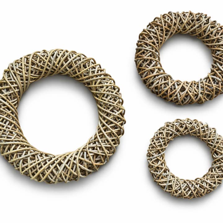 Basketly - Wholesale Wreath - Rattan Wreath2