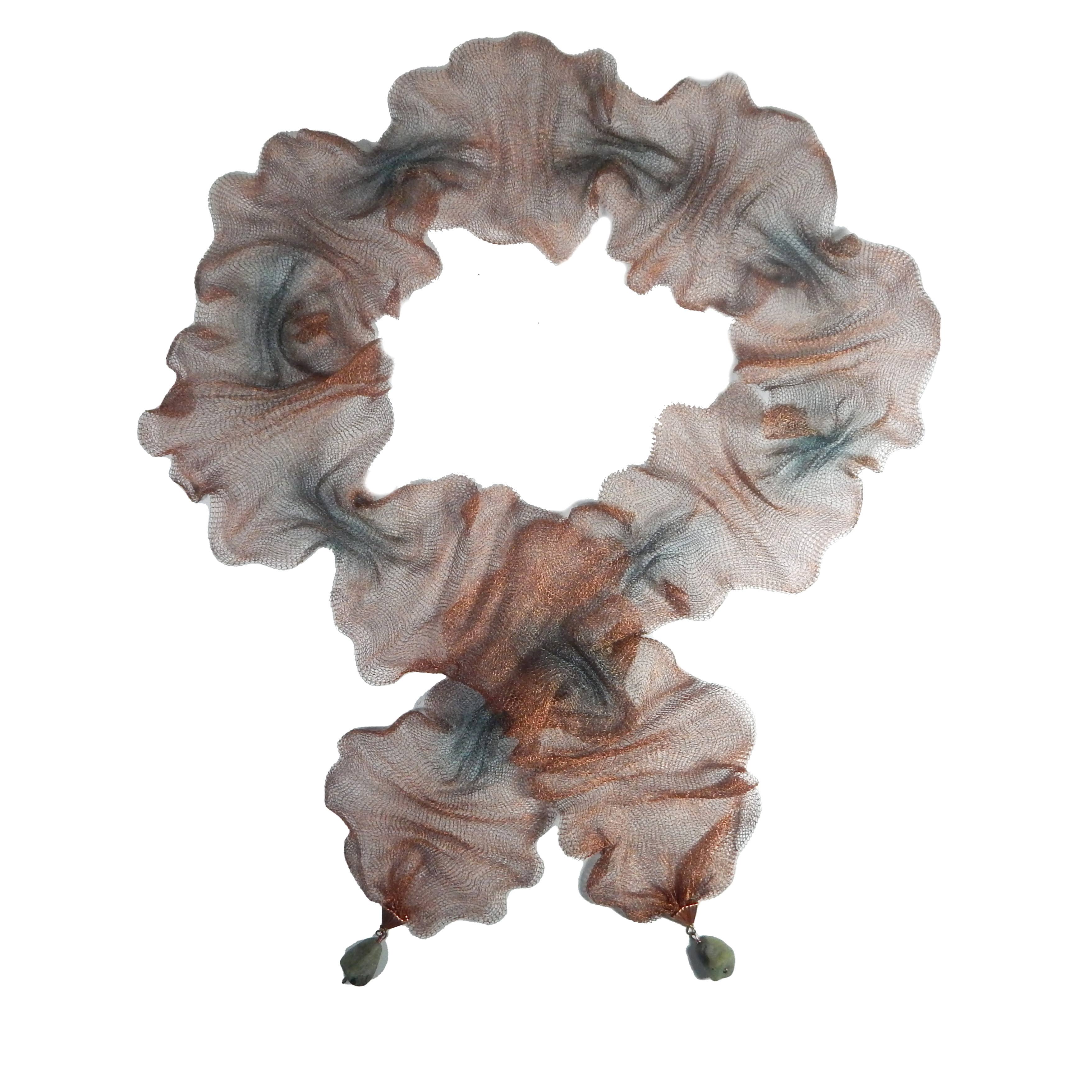 Sarah Cavender Metalworks - Vente Écharpe – femme - Écharpe en maille fine frisée avec pierres naturelles1