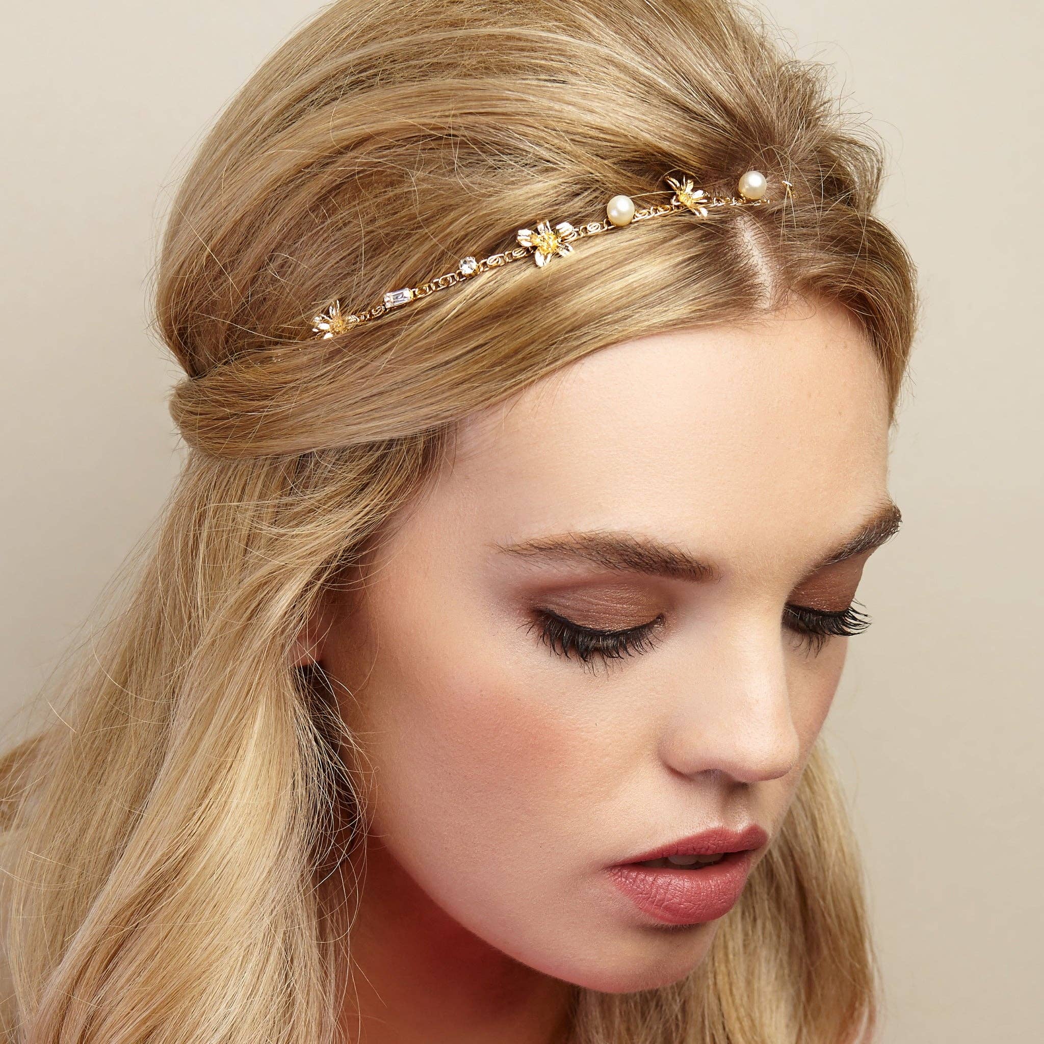 QueenMee Accessories - Wholesale Fashion Headband - Women's - Chain Headband with Pearls5