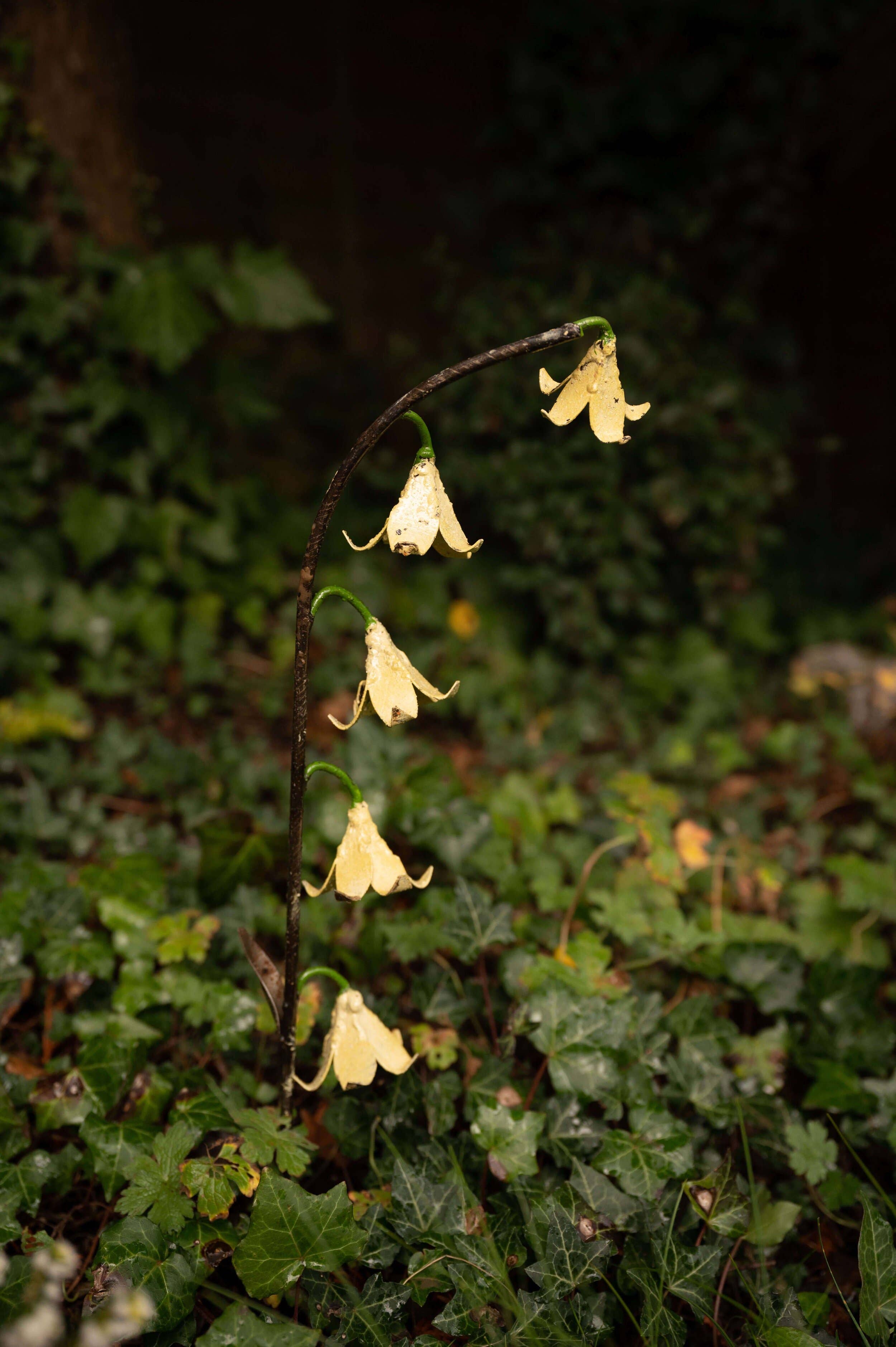 chi-africa - Wholesale Outdoor Ornament/Decor - Recycled Metal Garden Artwork - Lily Of The Valley2
