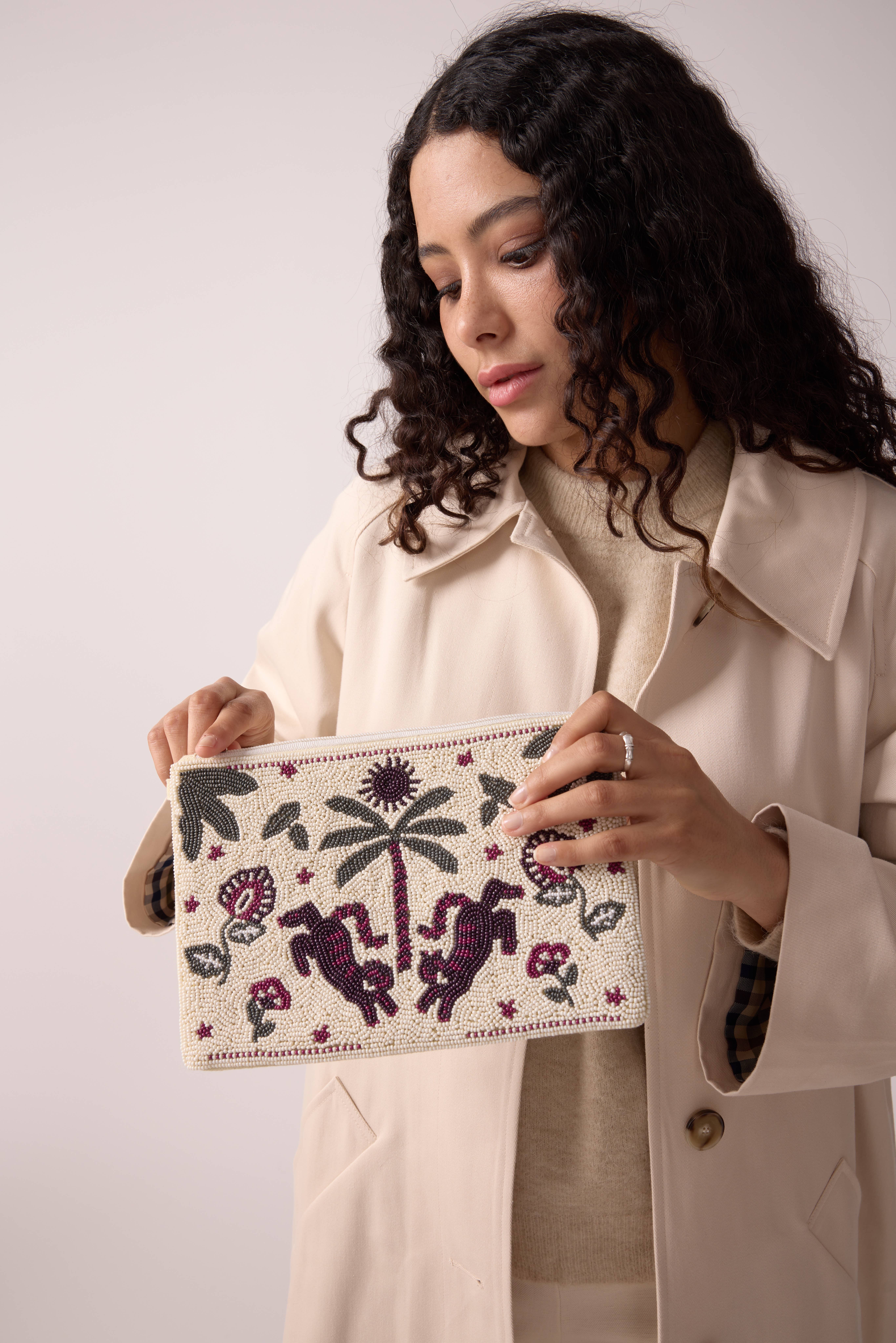 Maradji - Wholesale Pouch - Women's - AVA FIG EMBROIDERED BEADED POUCH