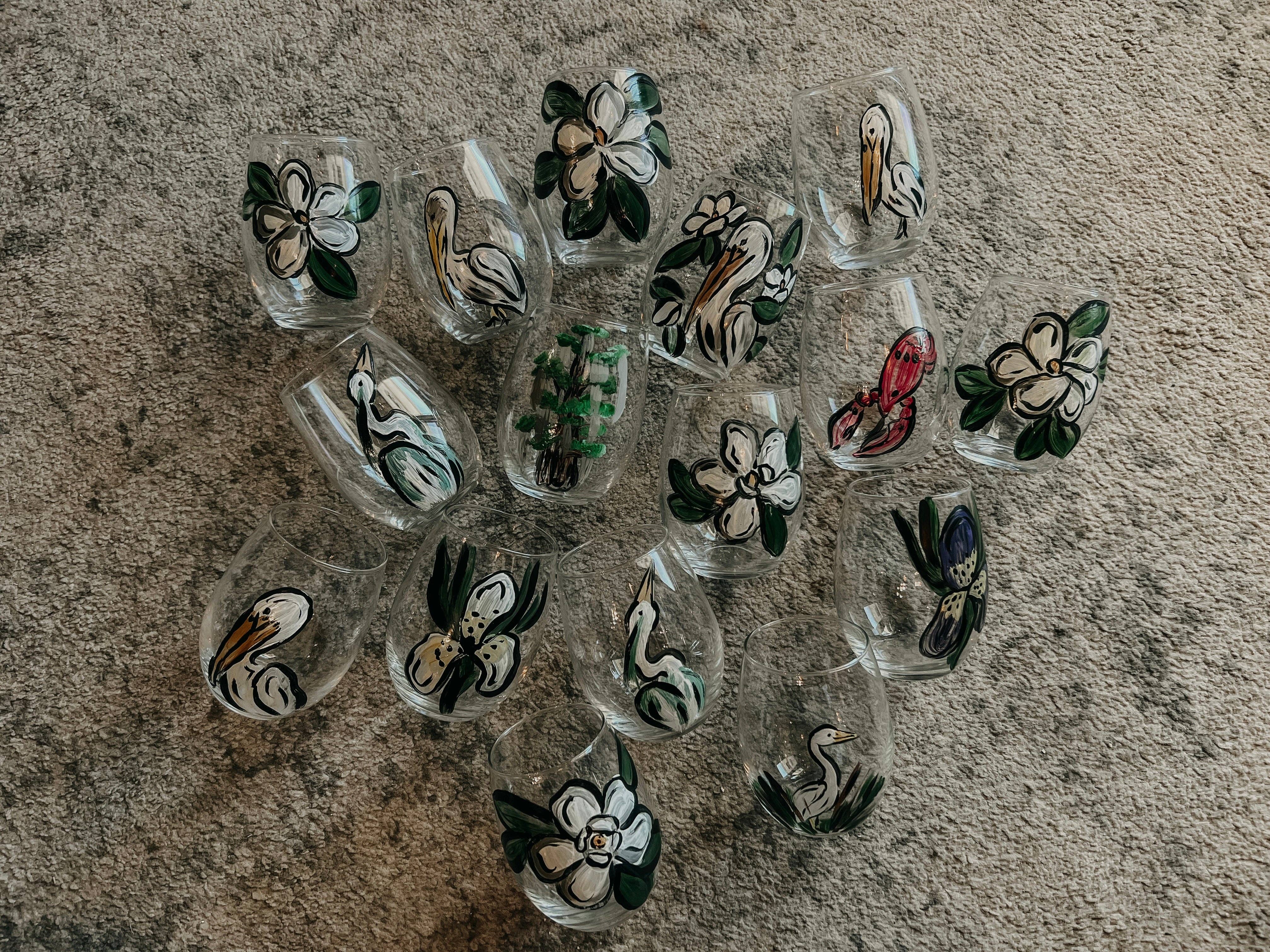 The Messy Armadillo - Wholesale Wine Glass - Painted Wine Glasses0