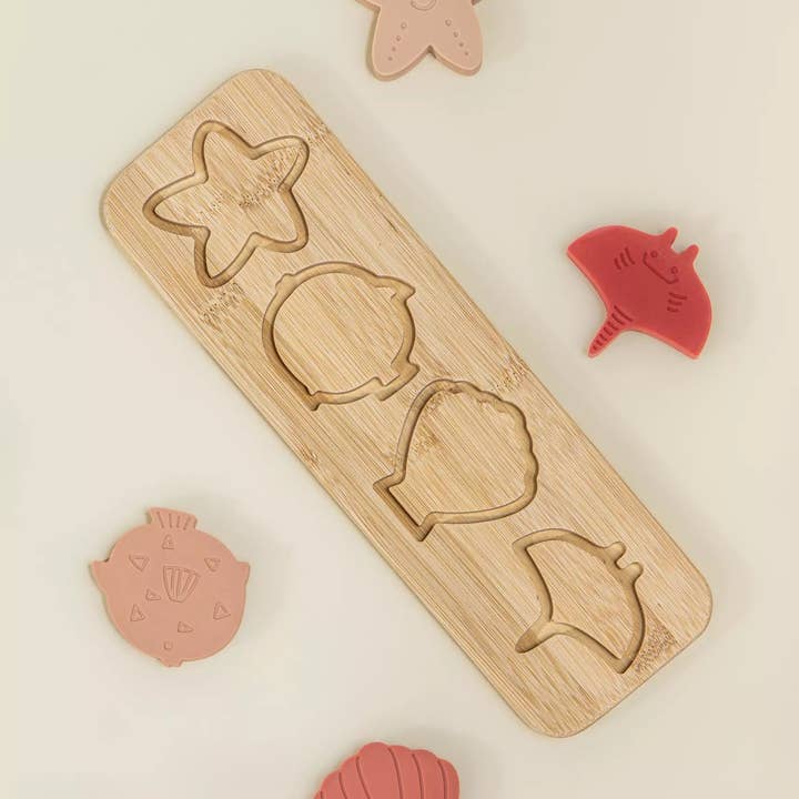 Coco Village - Wholesale Puzzle - Kids - Silicone Puzzle on Wooden Plate - Ocean