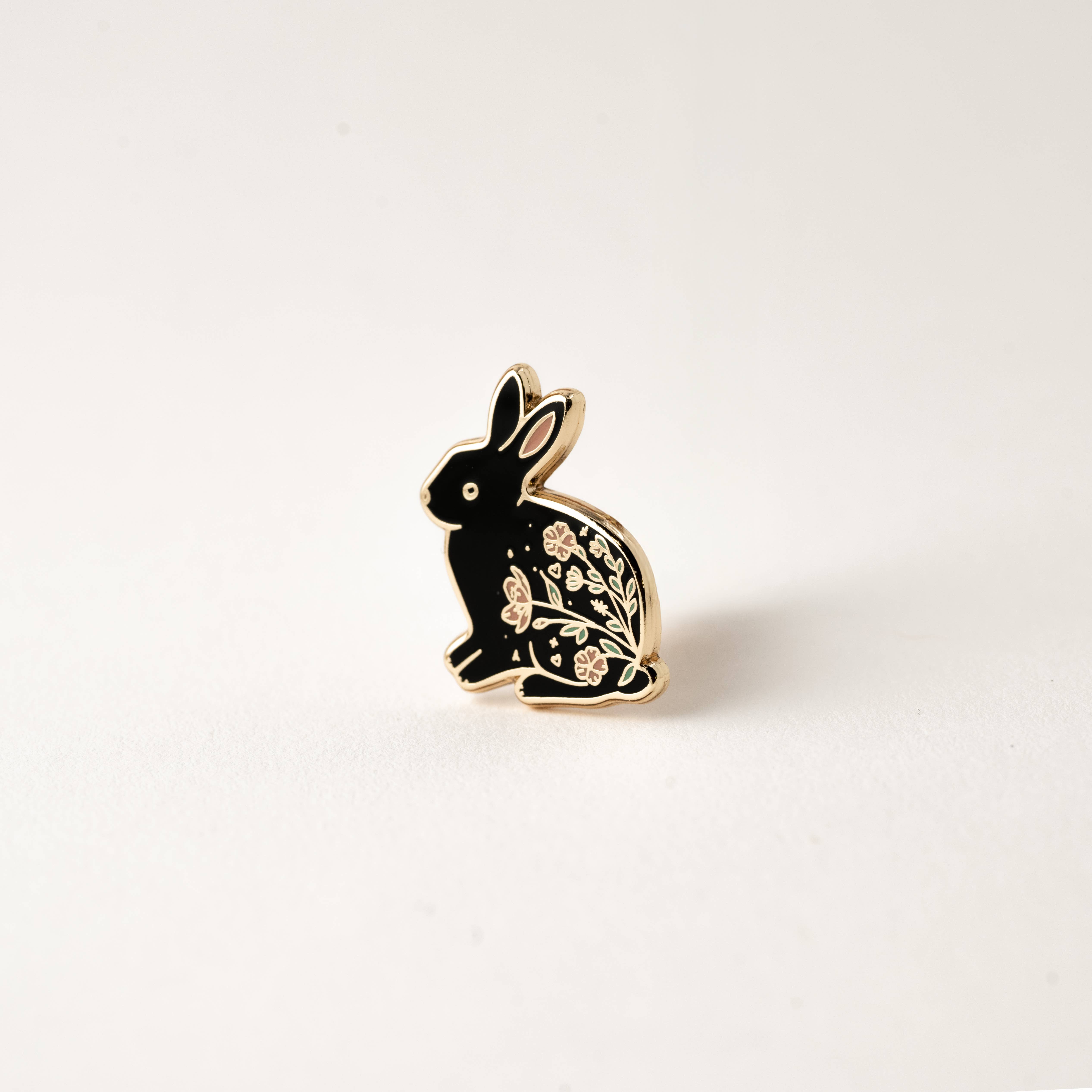 Happily Plants - Wholesale Lapel Pin/Button - Rabbit Lapel Pin, Bunny Garden Wildlife Gifts6