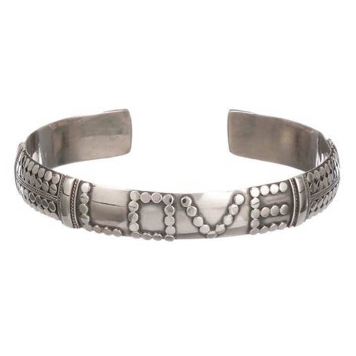 Tilbyder LOVE armbånd - Sølv Medium for engroshandel hos Love Is Project