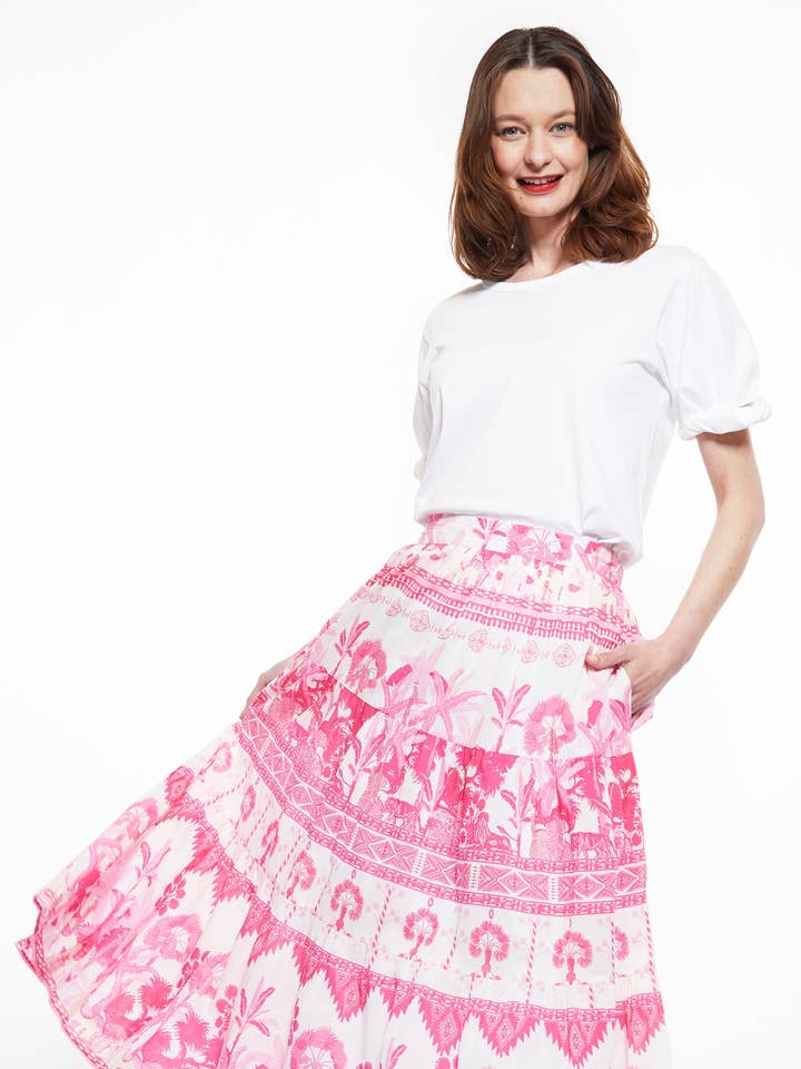 Jupe Woodstock à imprimé ikat rose pour la vente par Dizzy-Lizzie