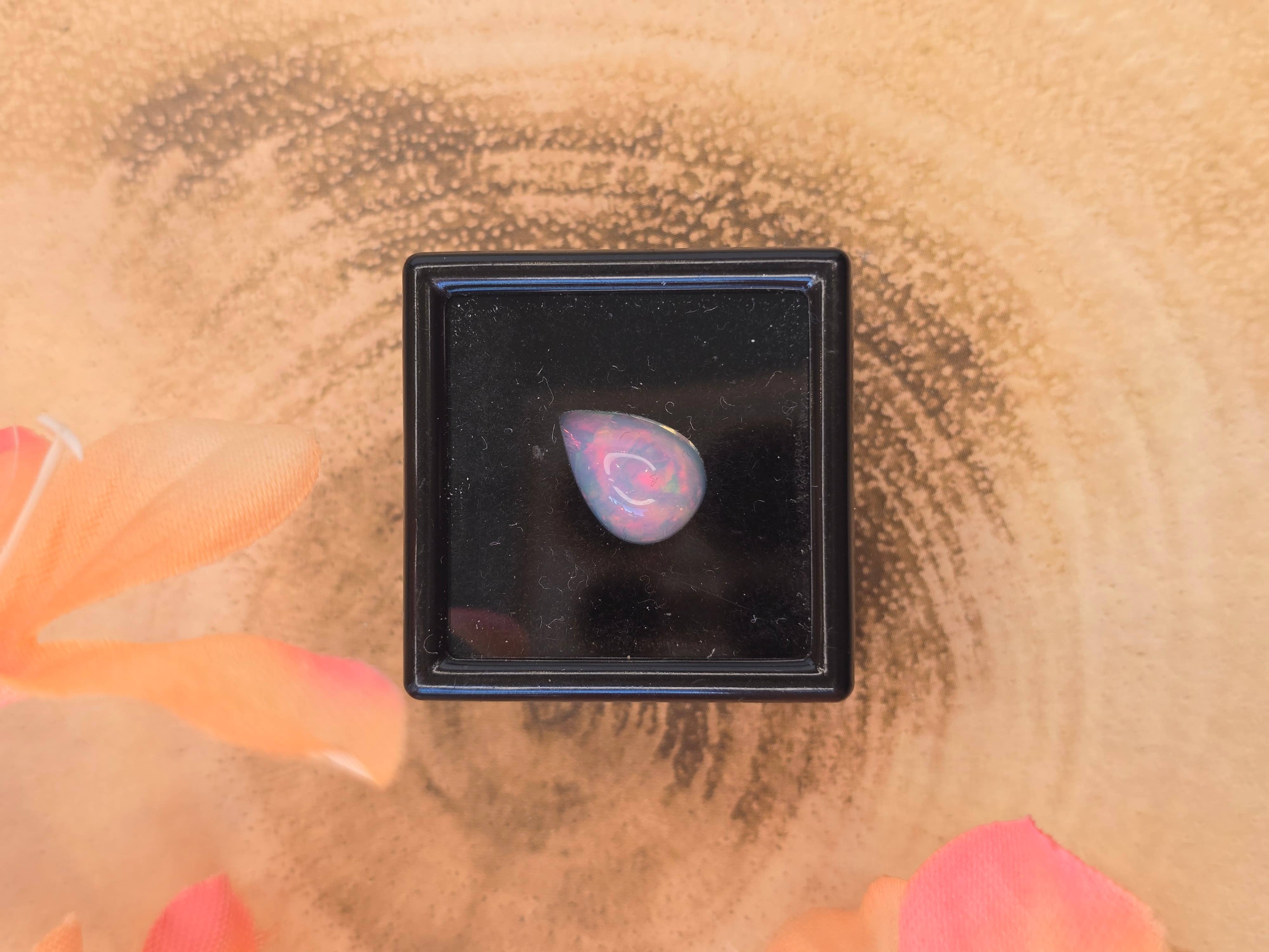 Crystal Cove Minerals - Venta al por mayor Piedras/cristales espirituales - Ópalo Etíope - 2,15 ct