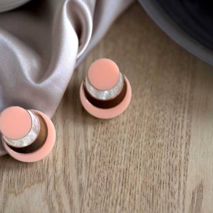 Little Geraldine - Wholesale Stud/Post Earrings - Ripple Stud