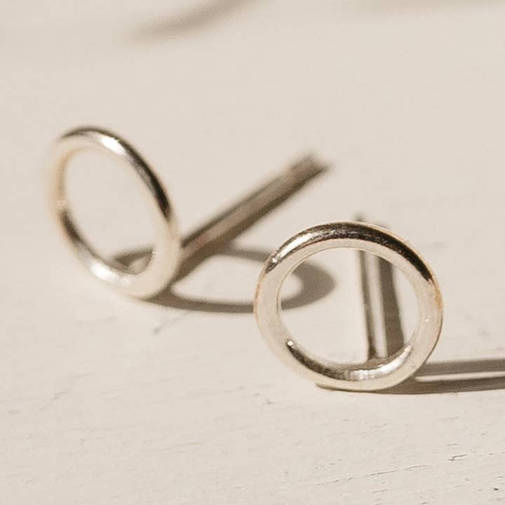Fawn And Rose - Wholesale Stud/Post Earrings - Tiny Open Circle Studs