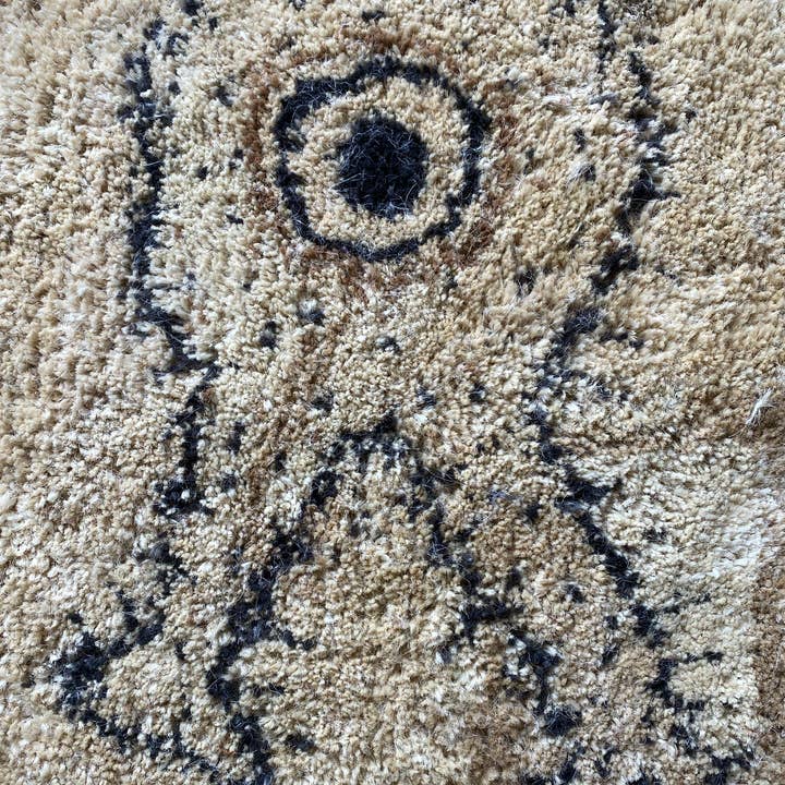 Mama Chameleon - Wholesale Area Rug - Cyclops back4