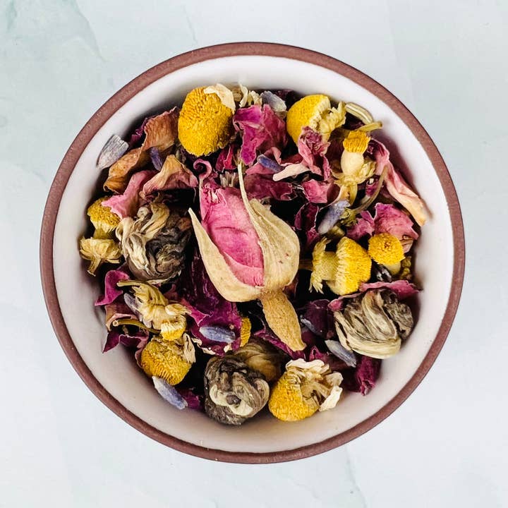 Fleurs de Provence for wholesale by tea.o.graphy