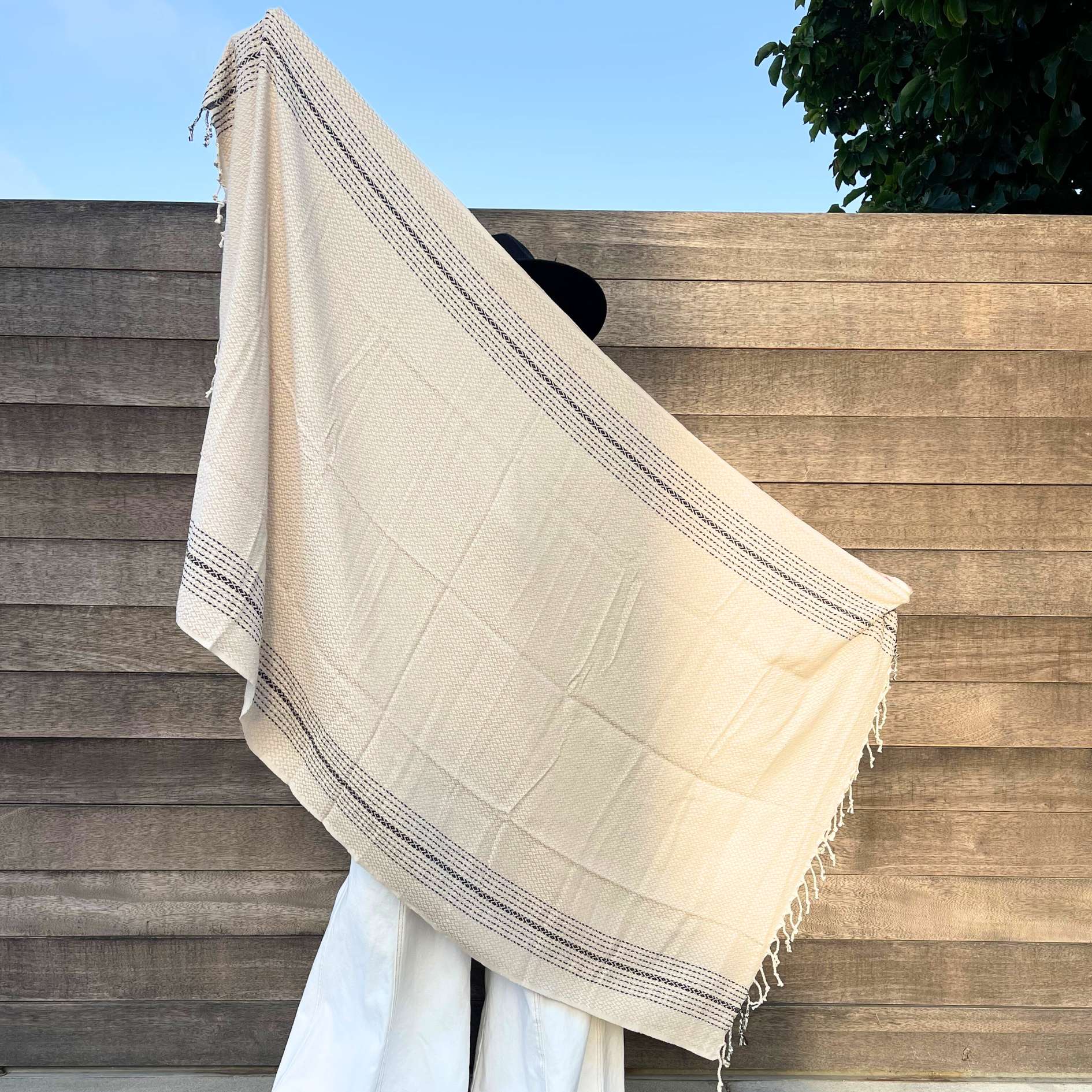 Tilley + Me - Wholesale Throw Blanket - Turkish Towel & Throw | Lightweight Cotton + Hand Woven2