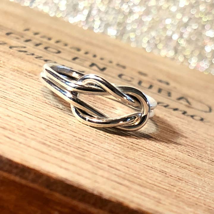 Nevermore Fine Jewelry - Wholesale Band/Stacked Ring - Lovers knot ring2