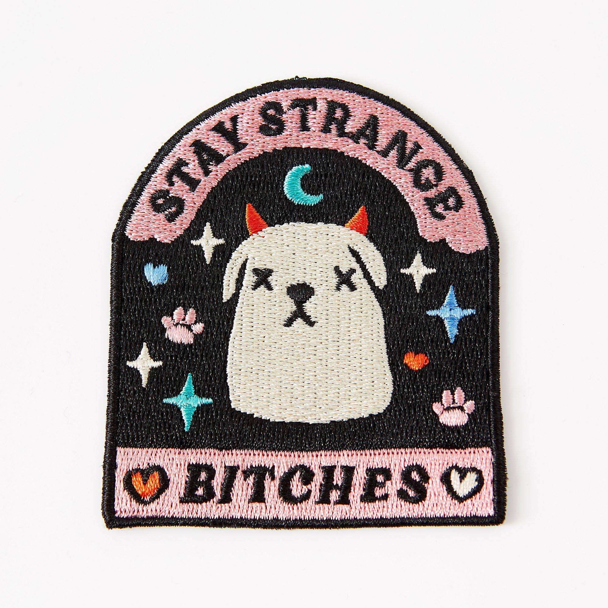 Punky Pins – Großhandel Aufnäher – Gestickter Aufnäher zum Aufbügeln „Stay Strange Bitches“2