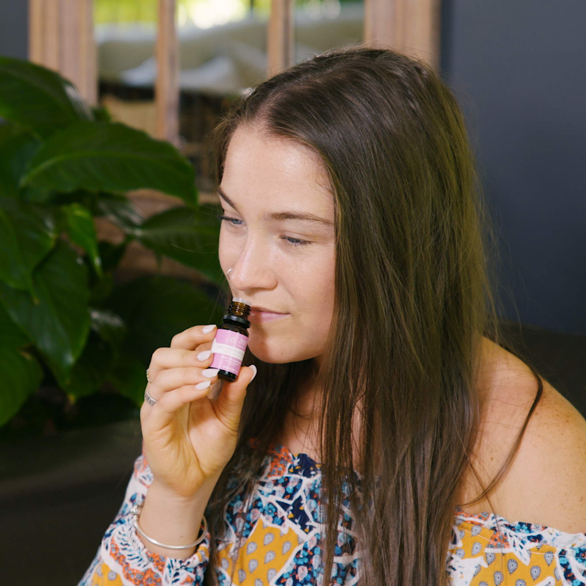 Zea - Wholesale Essential oil - Rose Geranium Essential Oil2