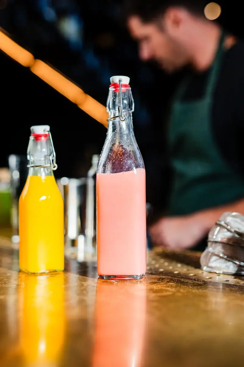 Hospitality Glass - Wholesale Water Bottle - Square .5 L. Swing Bottle5