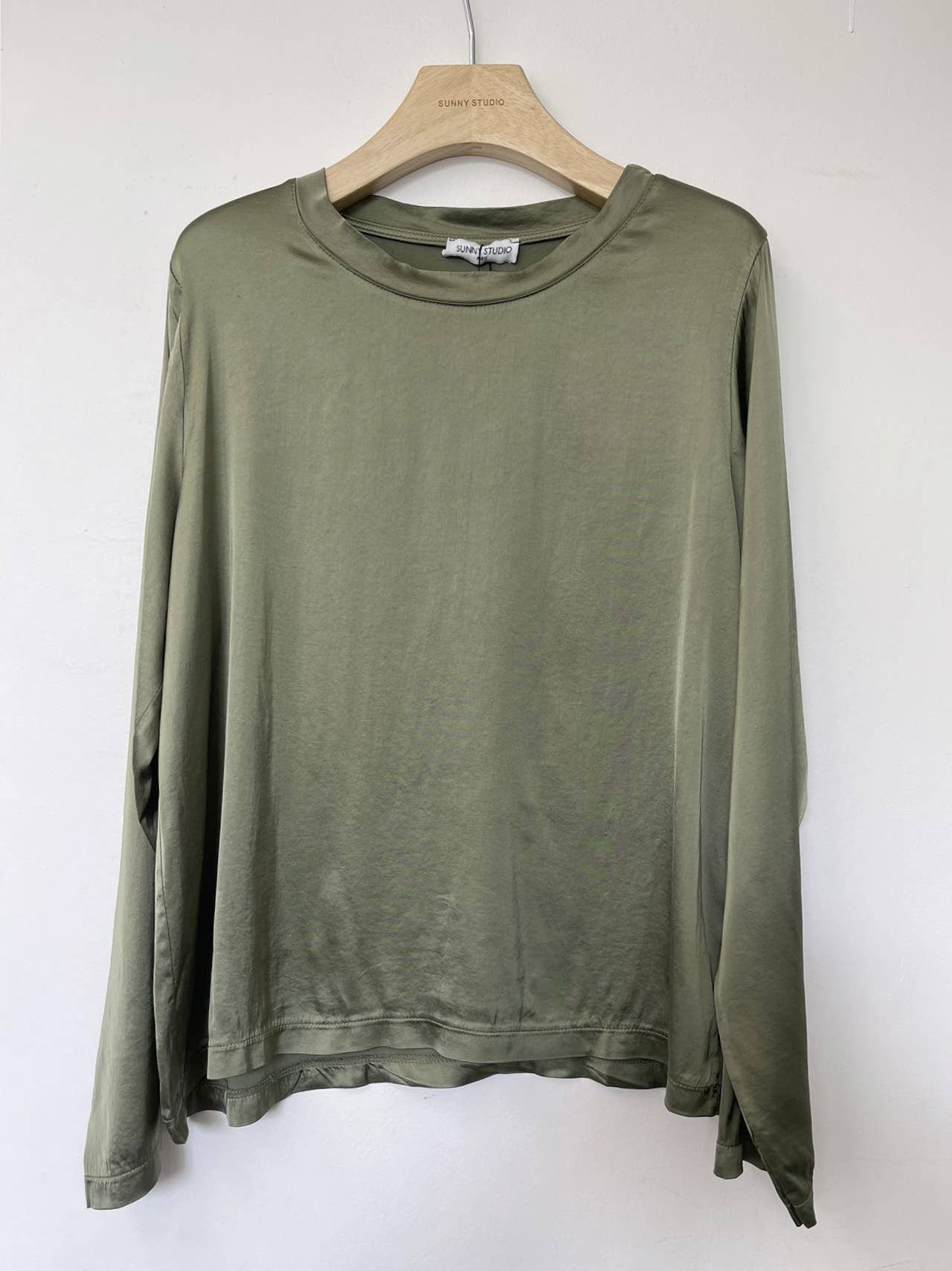 SUNNY STUDIO – T-shirt – Mulher por atacado – Camisola de manga comprida elegante5