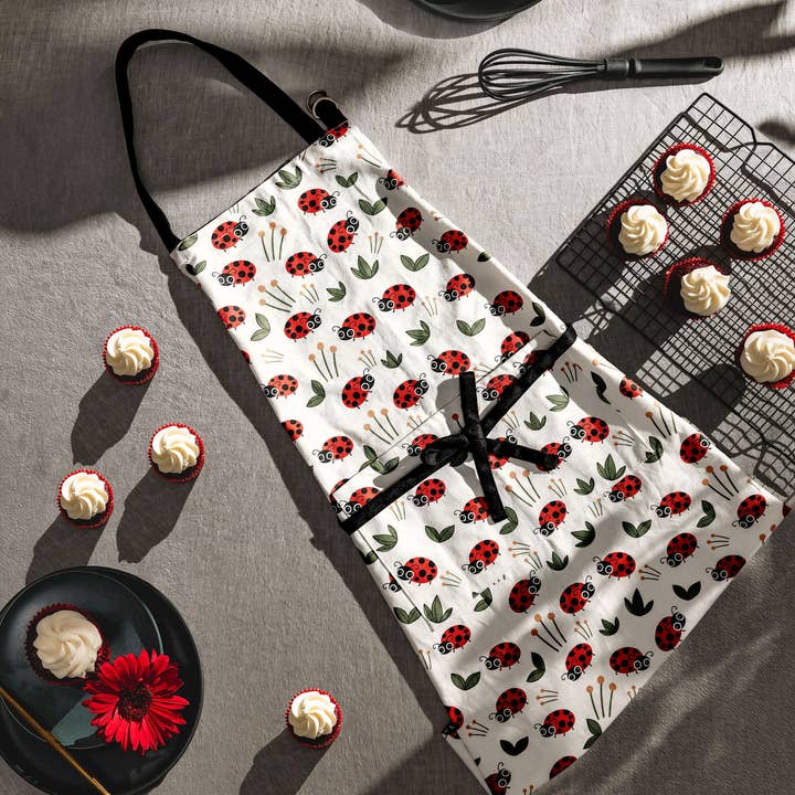 FunJobs Garden Gloves - Wholesale Apron - FunJobs LadyBird Apron8