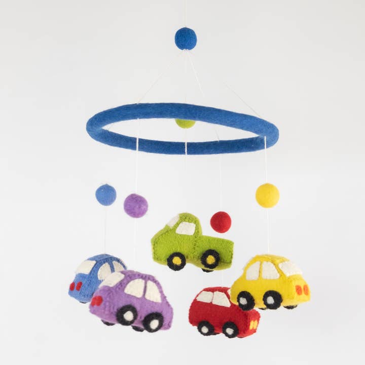 Babymobil - Bil och Lastbil - Barnkammardekor för wholesale av The Winding Road