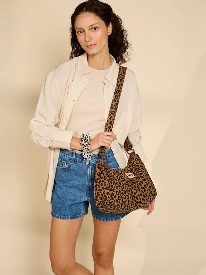 Cinnamon Leopard Pink Bag for wholesale by Hindbag
