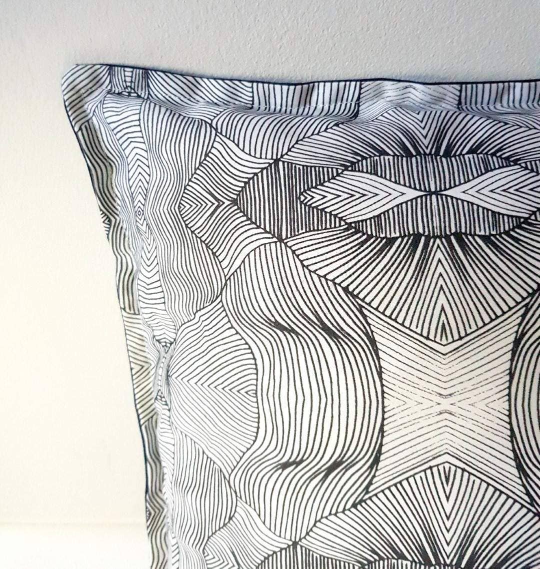 Ilke Usluca Design - Wholesale Throw Pillow Cover - Illusion Cushion Cover5