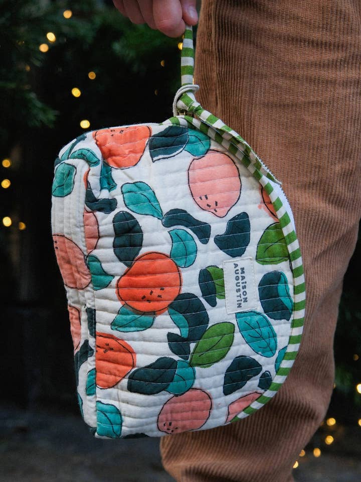 Pomelo Green Make-up Kit for wholesale by Maison Augustin