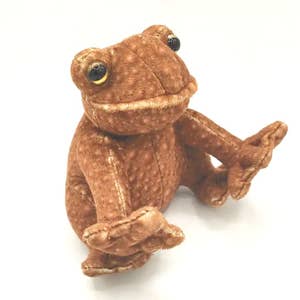 Purchase Wholesale plush frog. Free Returns & Net 60 Terms on Faire
