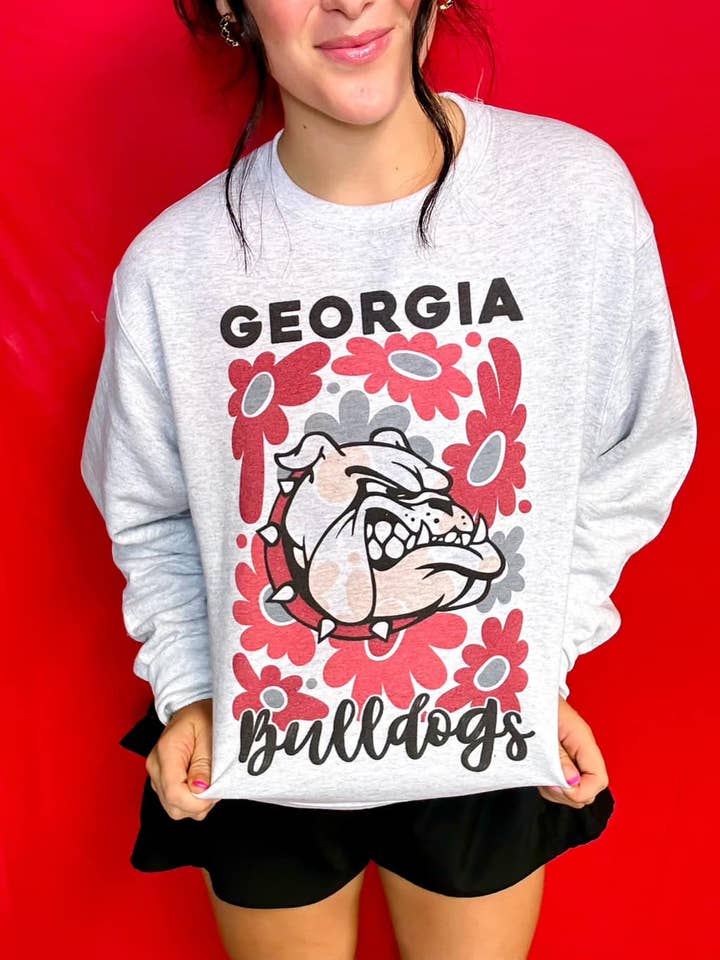 Truelove Apparel – wholesale Graphic sweatshirt – Women’s – Floral Boho Game Day Team Customized tee/sweatshirt2