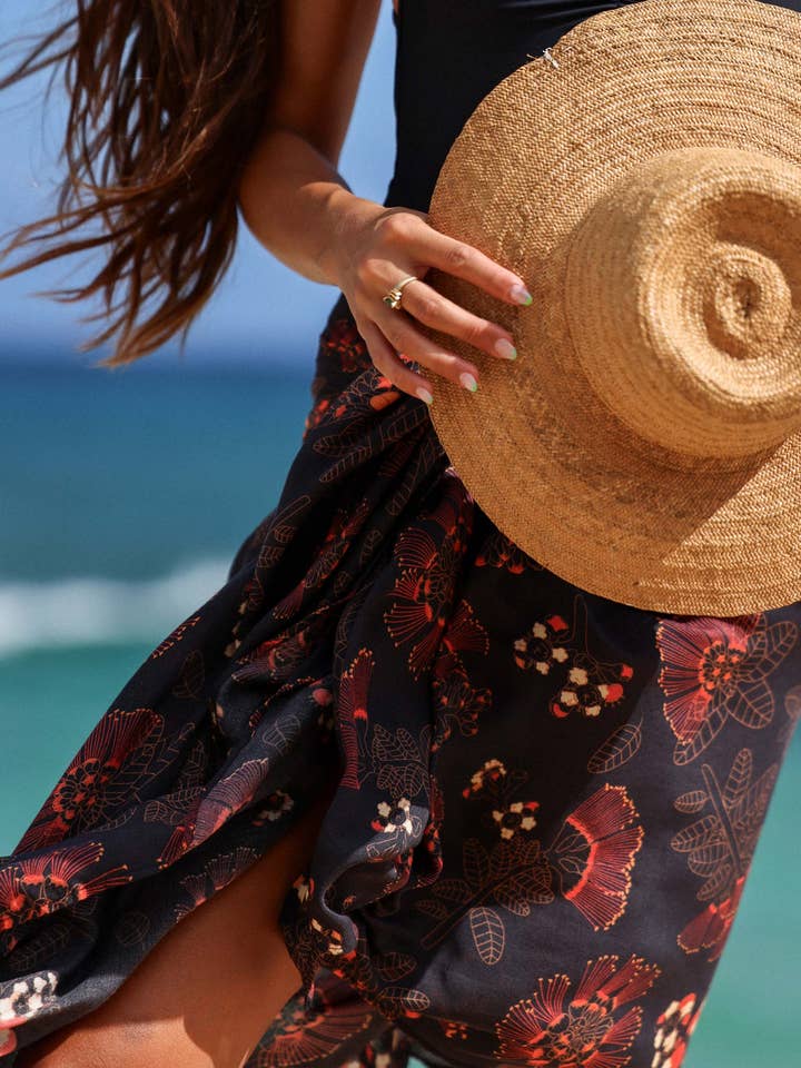 Tag Aloha Co. - Wholesale Swim Cover Up - Women's - ‘Ōhi‘a Lehua Pareo1