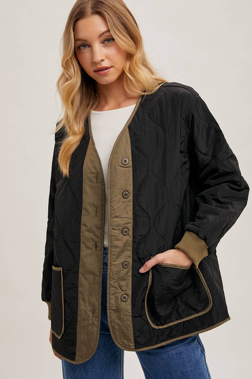 Bluivy - Wholesale Jacket - Women's - BUTTON UP QUILTED JACKET10