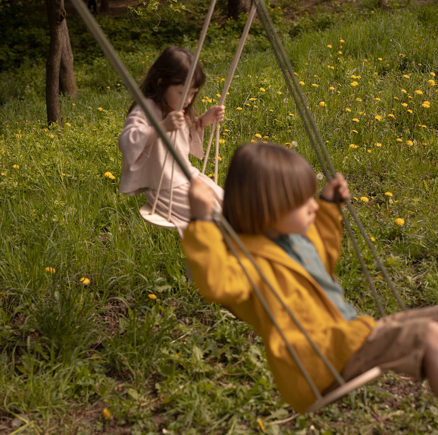 Babai – Großhandel Holzspielzeug – Kinder – Babai Kinder-Holzschaukel mit Baumwollseil14