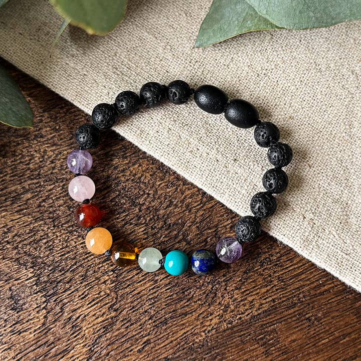 Aventari - Wholesale Beaded bracelet - Lava Rock & Chakra Rainbow gemstones bracelet