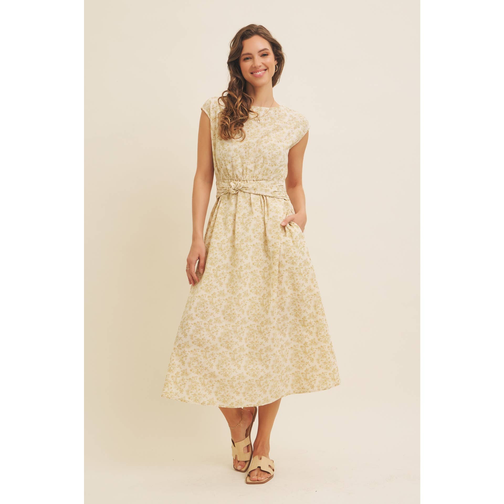 in february - Wholesale Dress - Women's - BOAT NECK PLEATED SLEEVELESS FLORAL MIDI DRESS3