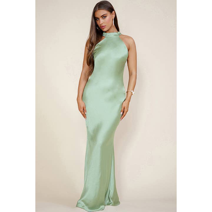 ROBE LONGUE EN SATIN À ENCOLURE AMÉRICAINE AVEC NŒUD pour la vente par Maniju