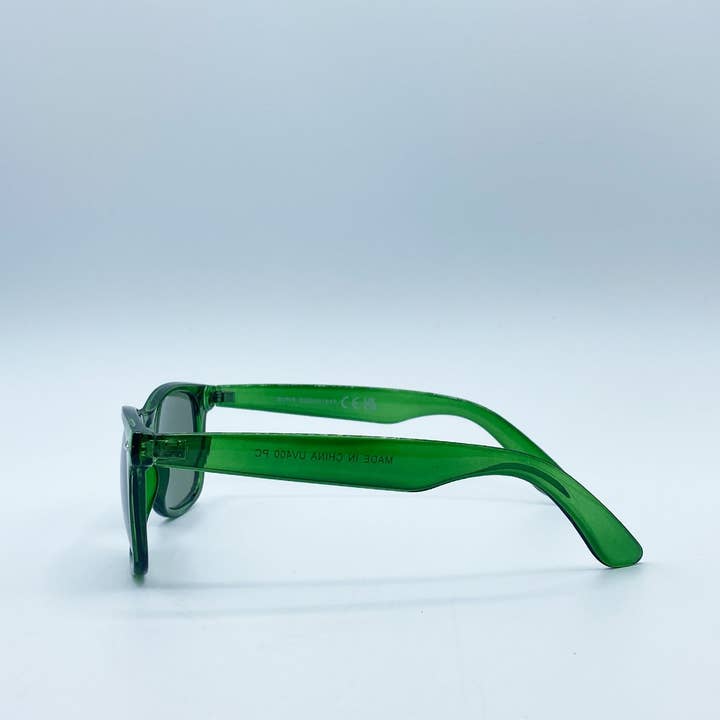 AFA COLLECTIVE – wholesale Sunglasses – Unisex – Green Wayfarer Sunglasses with Green Lenses2
