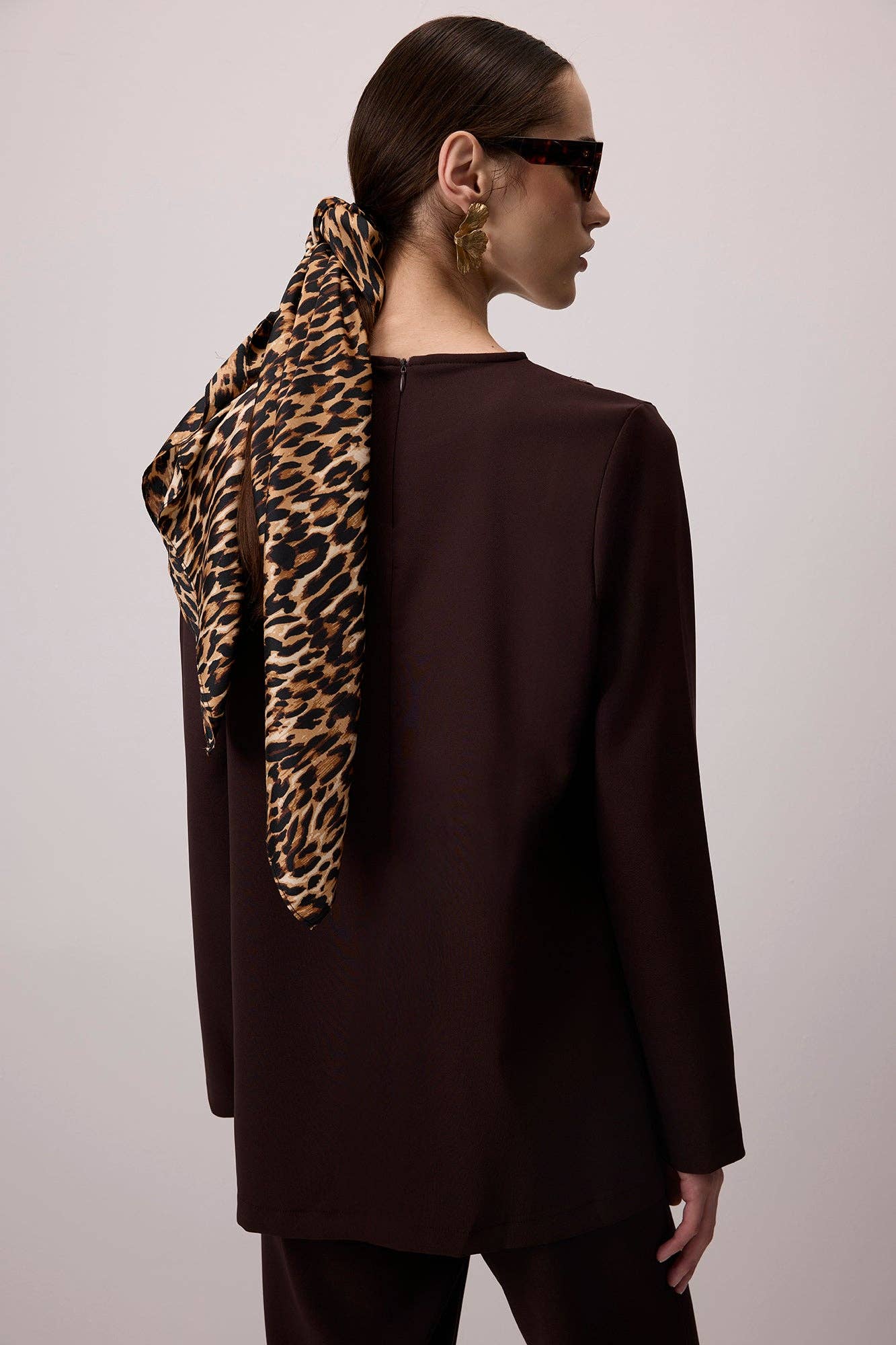 Kahverengi CREPE TUNIC WITH POCKETS for wholesale on Faire3