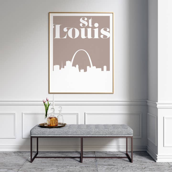 Impression artistique d'inspiration rétro de St Louis Missouri pour la vente par Paperfinch Design