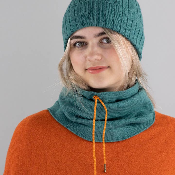 Cadenza Italy Ltd – wholesale Halsduk - Dam – 100% Merinoull Dragsko Snood15