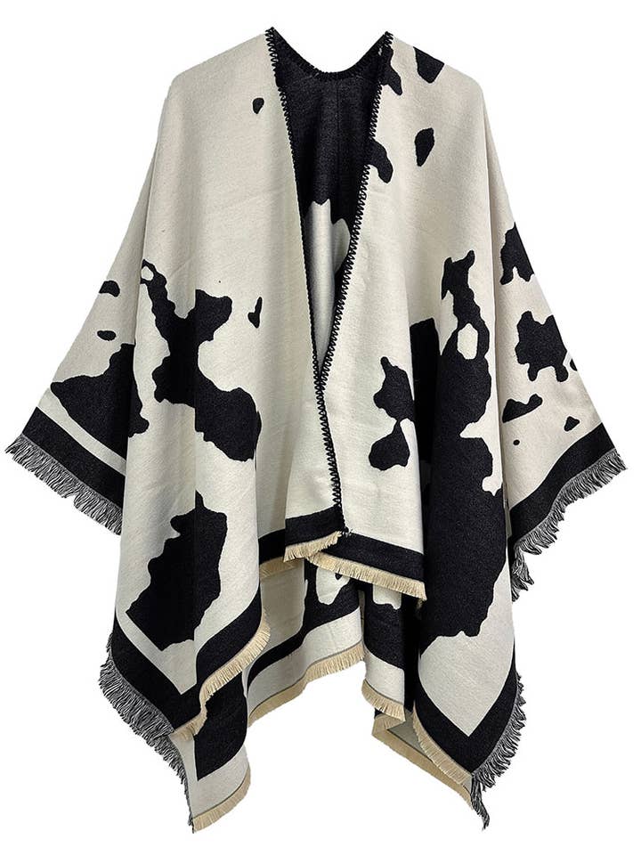Kimono Duster Festival Poncho à Motif Vache Noir et Blanc pour la vente par Pretty Attitude Clothing