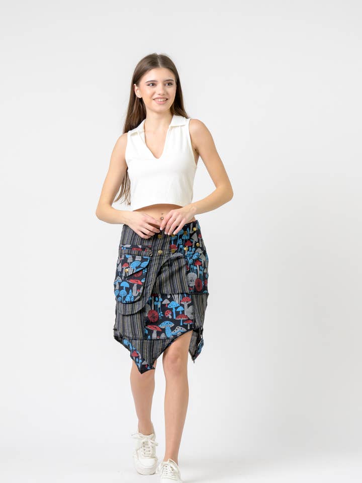 Jupe Rhea à rayures et patchwork de champignons, jupe bohème en coton pour la vente par Rhea