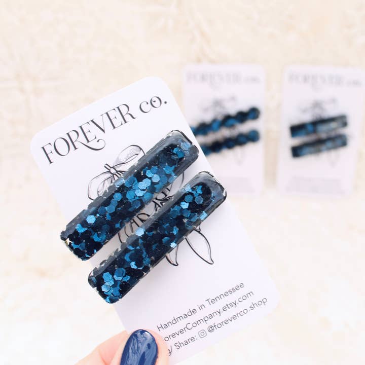 Midnight Jumbo Haarspeldjes met glitterhars: antislip marineblauwe clips voor wholesale door Forever Company