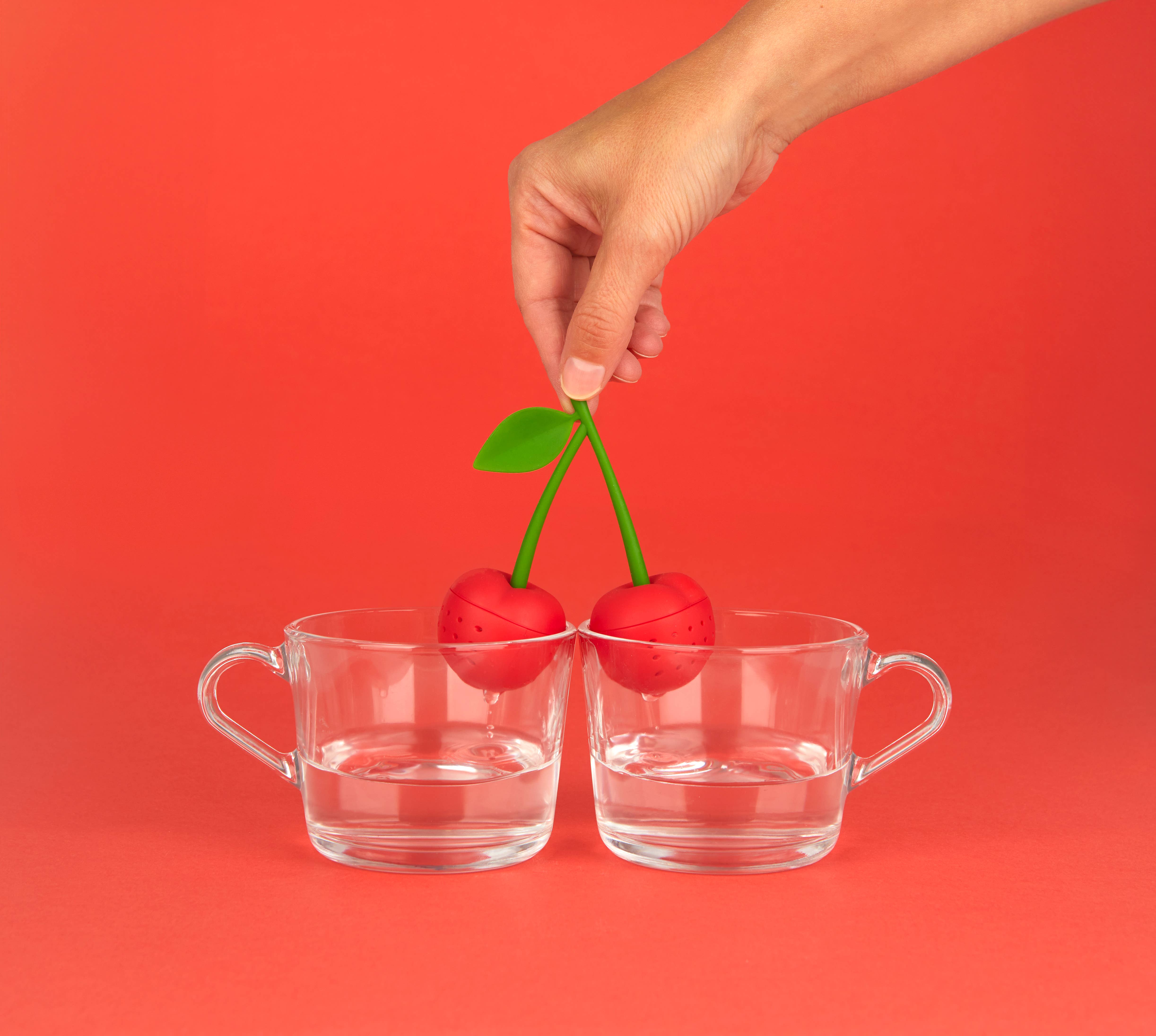 Balvi - Wholesale Tea Strainer/Infuser - Cherry red double tea infuser silicone12