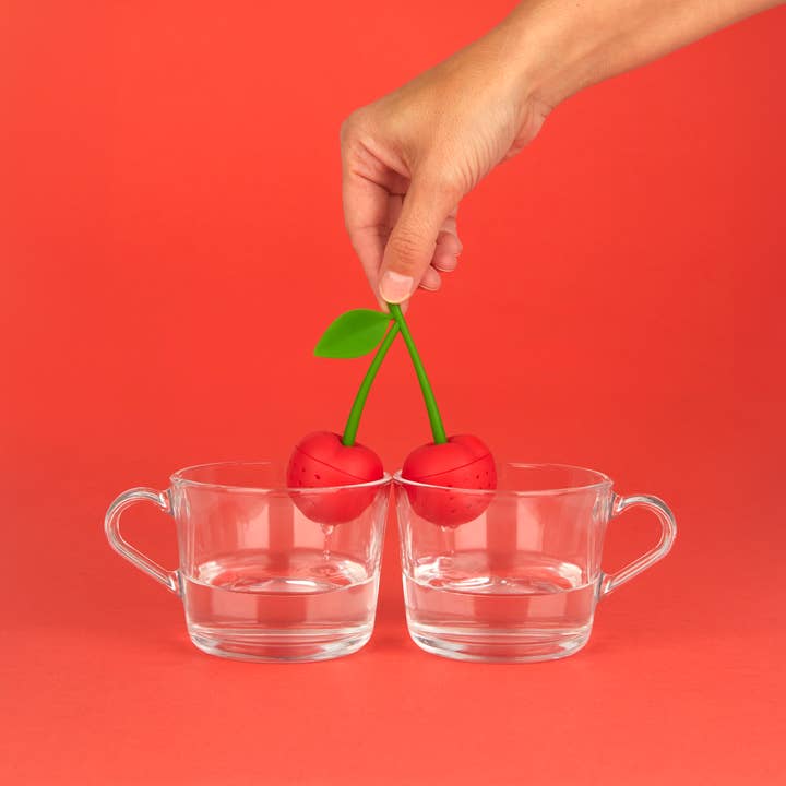 Balvi - Wholesale Tea Strainer/Infuser - Cherry red double tea infuser silicone12