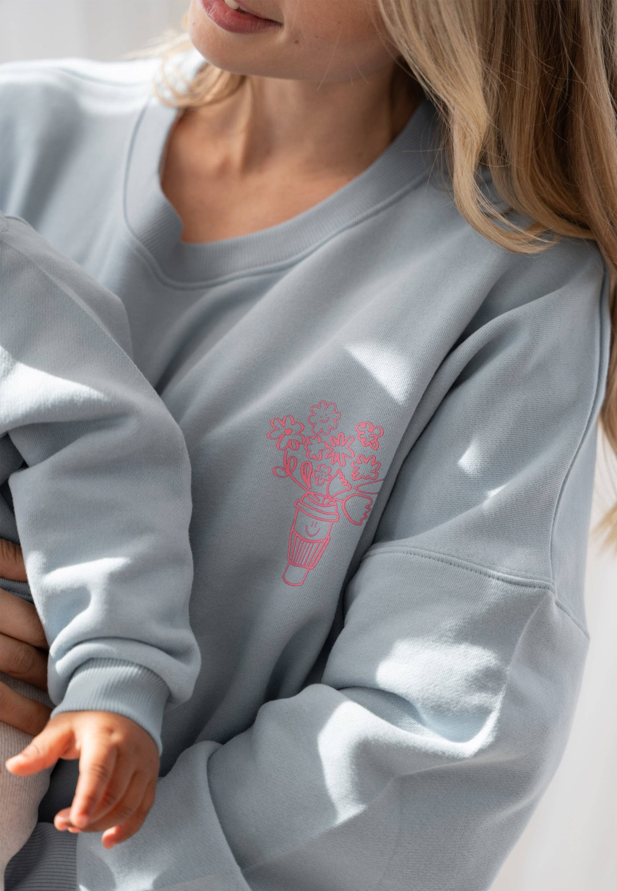 Liliput - Wholesale Graphic Sweatshirt - Women's - Adult Sweatshirt Let Love Bloom light blue2