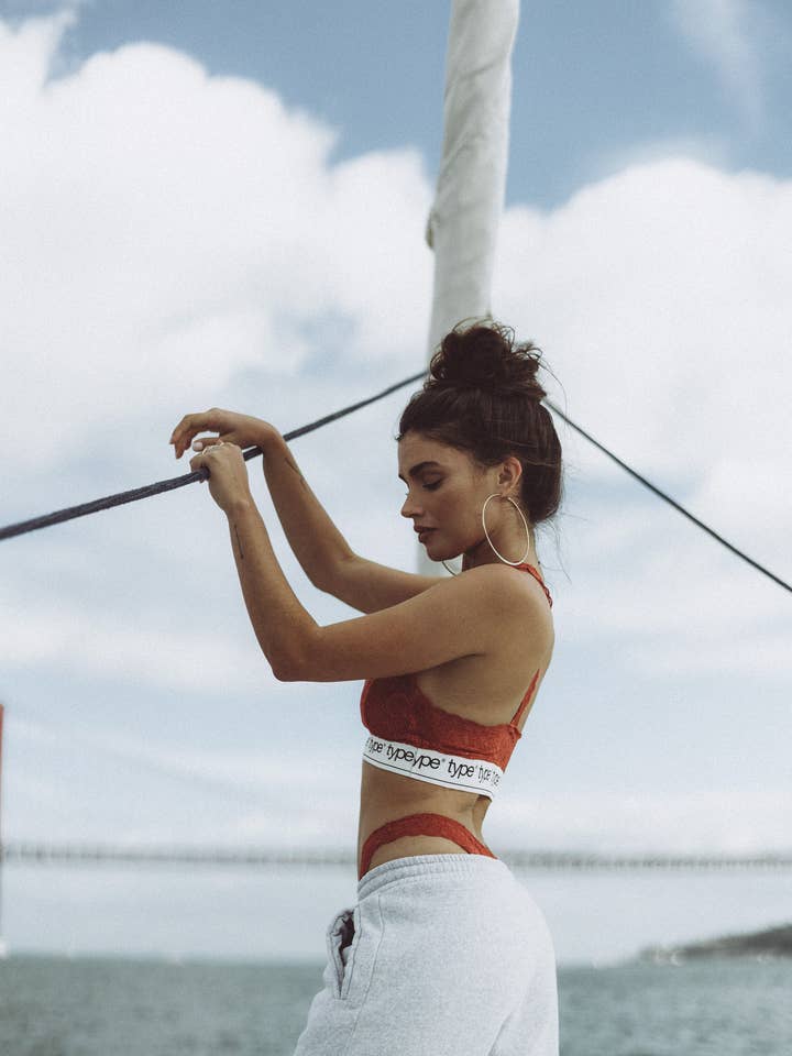 Jorden JASMINE TYPE top fra Earth for engroshandel på Faire3