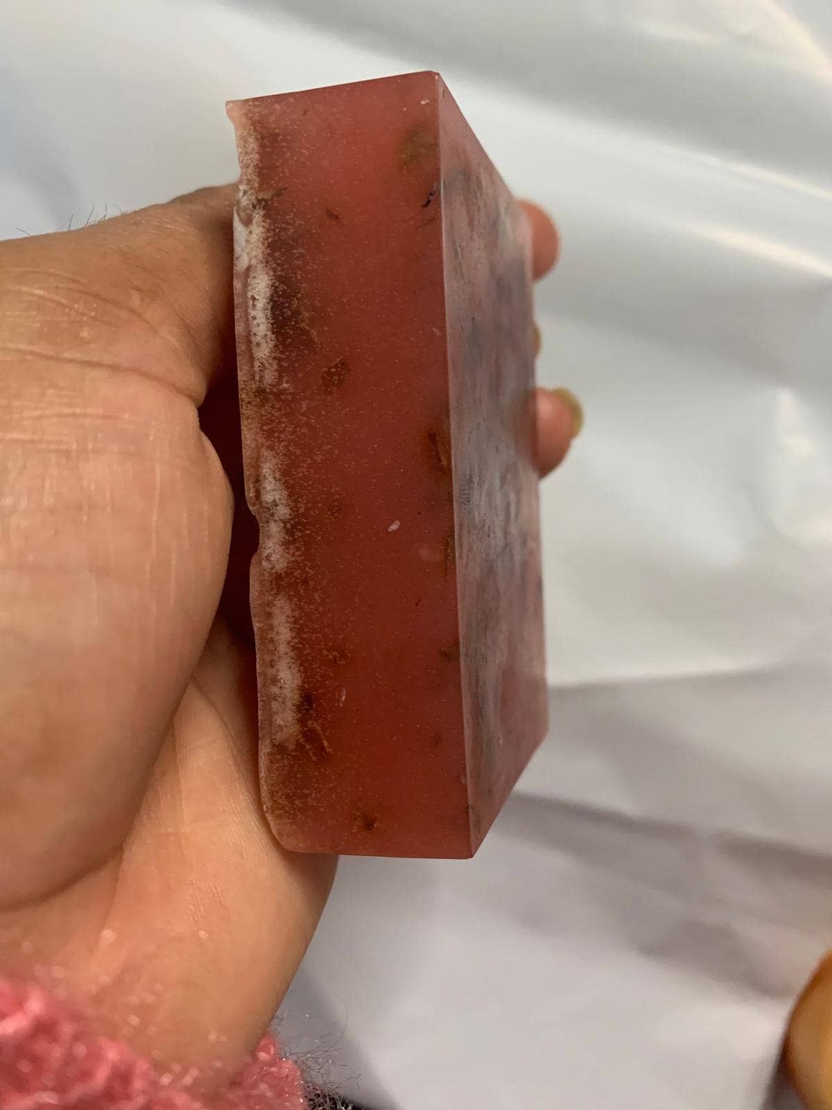 Chabinehairstore - Wholesale Bar Soap - Handmade natural soap with rose petals1