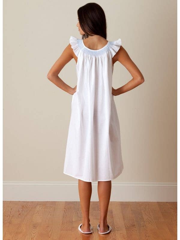 Jacaranda Living – Engroshandel Natkjole - Dame – Lisa Hvid Bomuld Natkjole - Smocked3