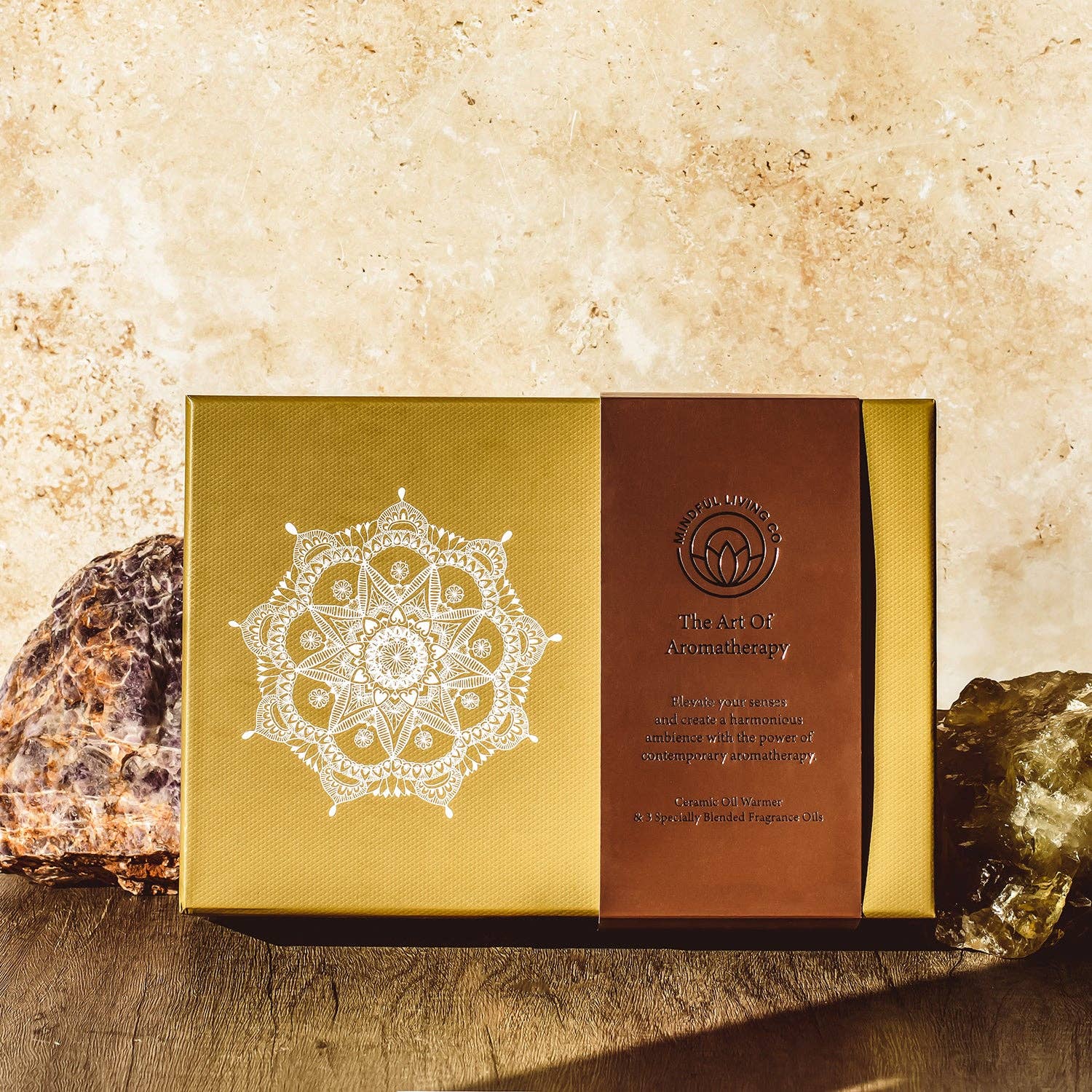 Mindful Living Co. - Wholesale Oil Warmer - Ceramic oil warmer with 3 fragrance oils1