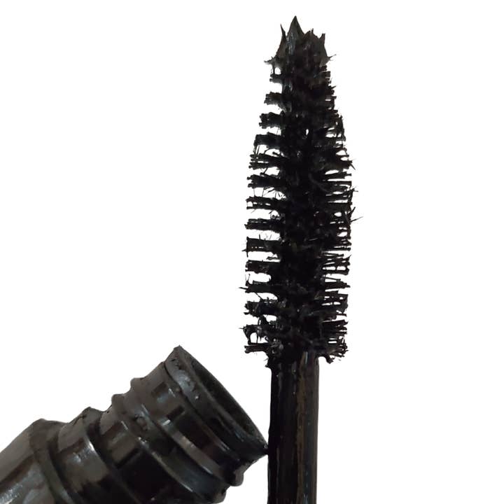 Mettalusso Inc - Wholesale Mascara - Mettalusso MettaLash Vegan Lengthening Volumizing Mascara1